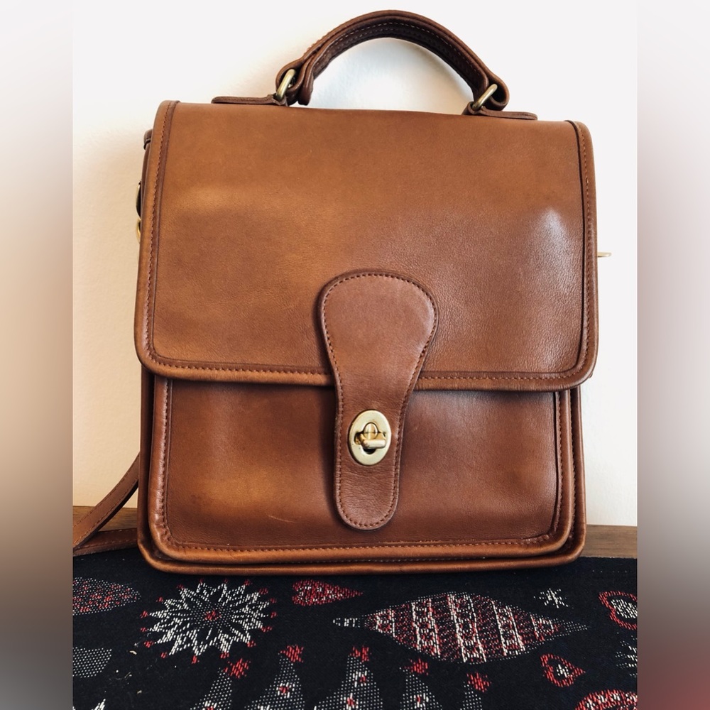 Vintage Coach Station Bag British Tan